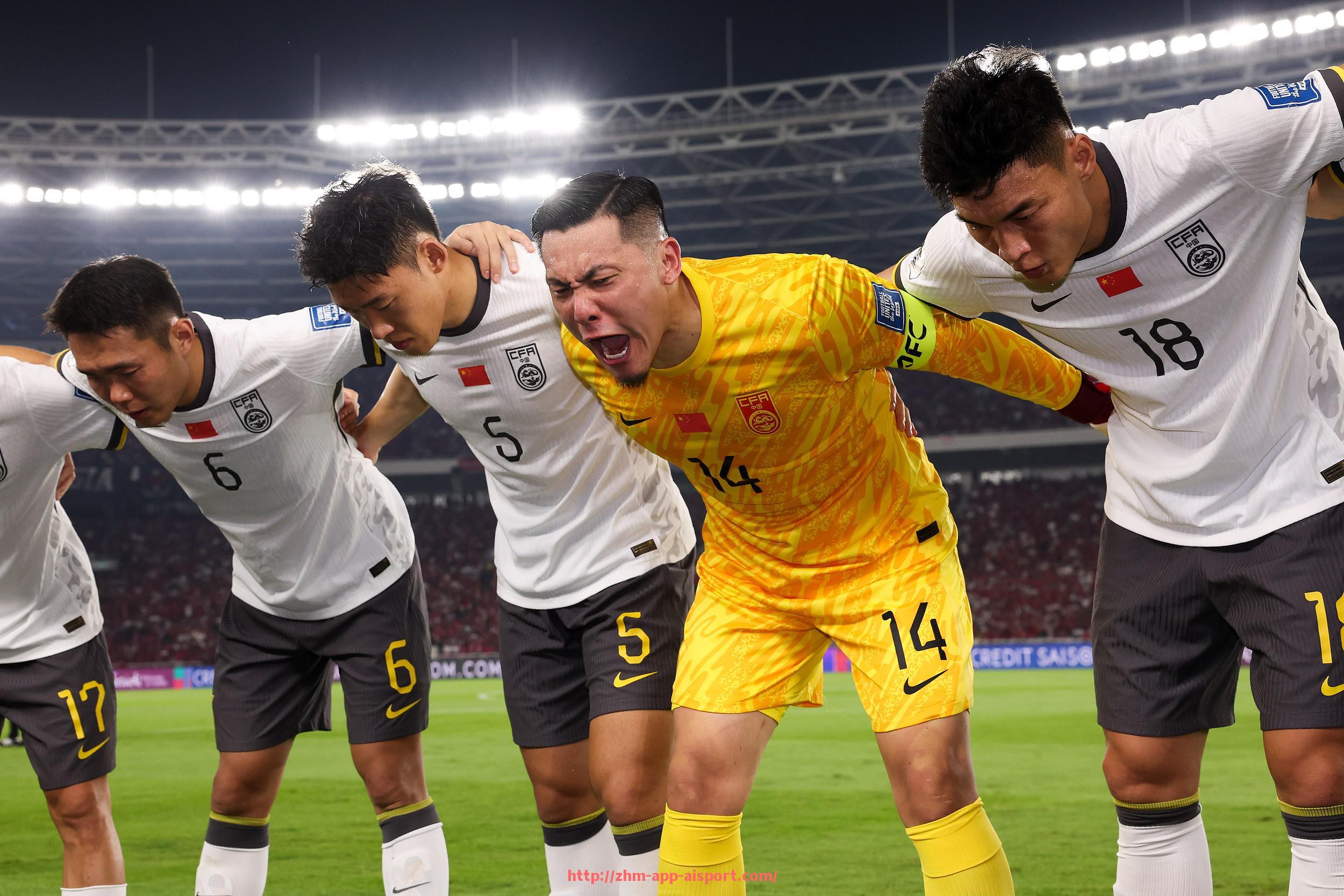 爱体育app-世俱杯比赛战术分析及关键胜负因素探讨